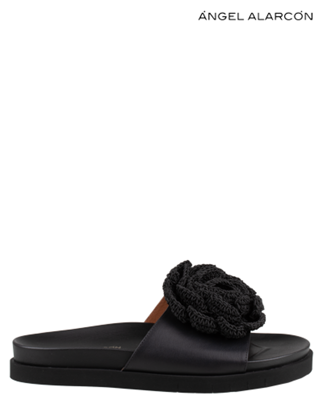 Angel Alarcon 25132 Slippers